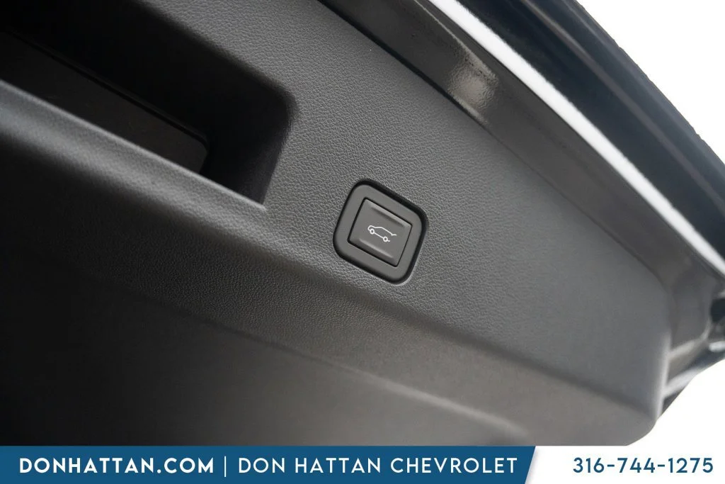 2027 Chevrolet Traverse LT - Photo 31