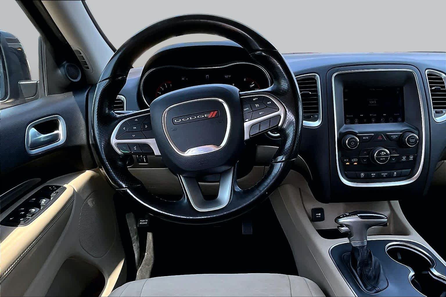 Used 2020 DB Black Clearcoat Dodge SXT image 4