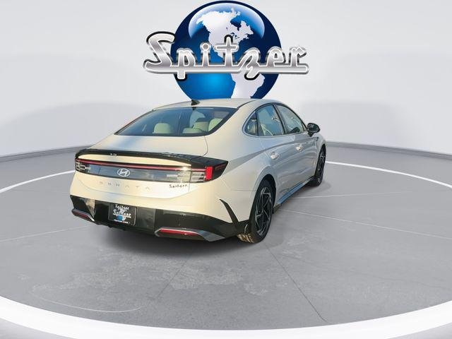New 2026 White Hyundai SEL Sport image 8