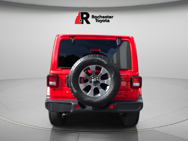 Used 2019 Red Jeep Unlimited Sahara image 6