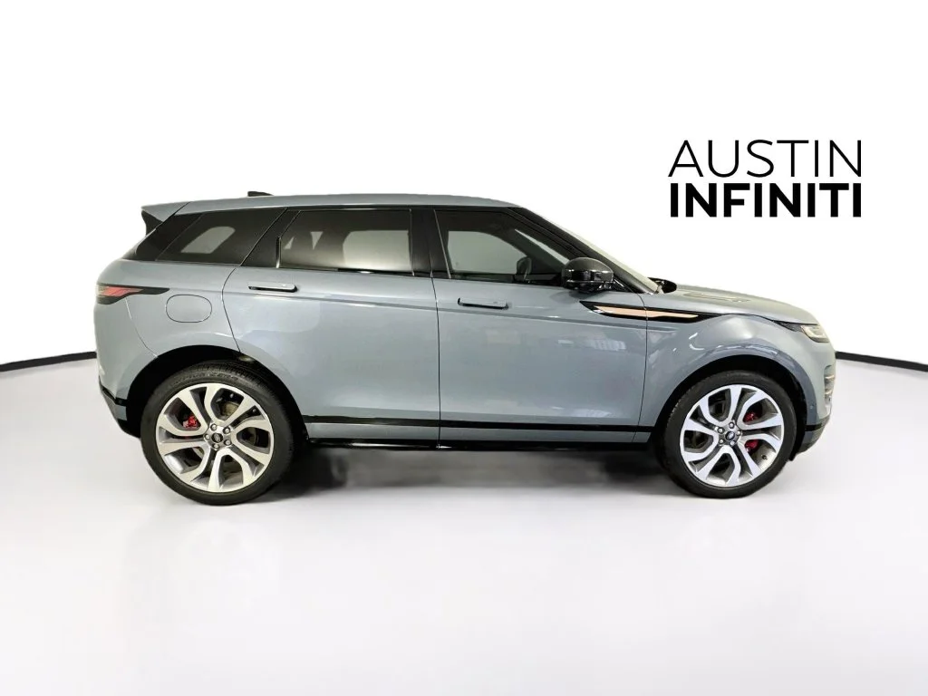 Used 2023 Gray Land Rover R-Dynamic SE image 8