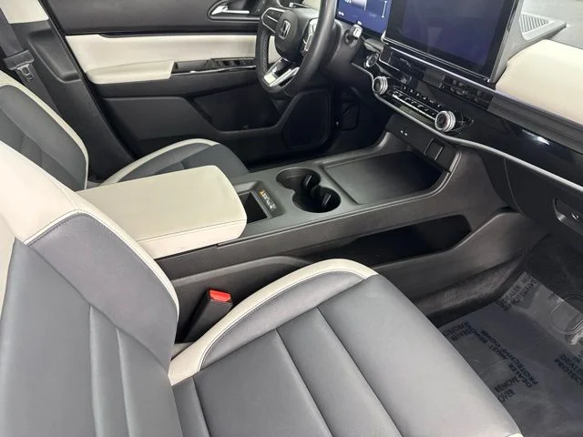 Used 2025 Gray Honda Touring image 25
