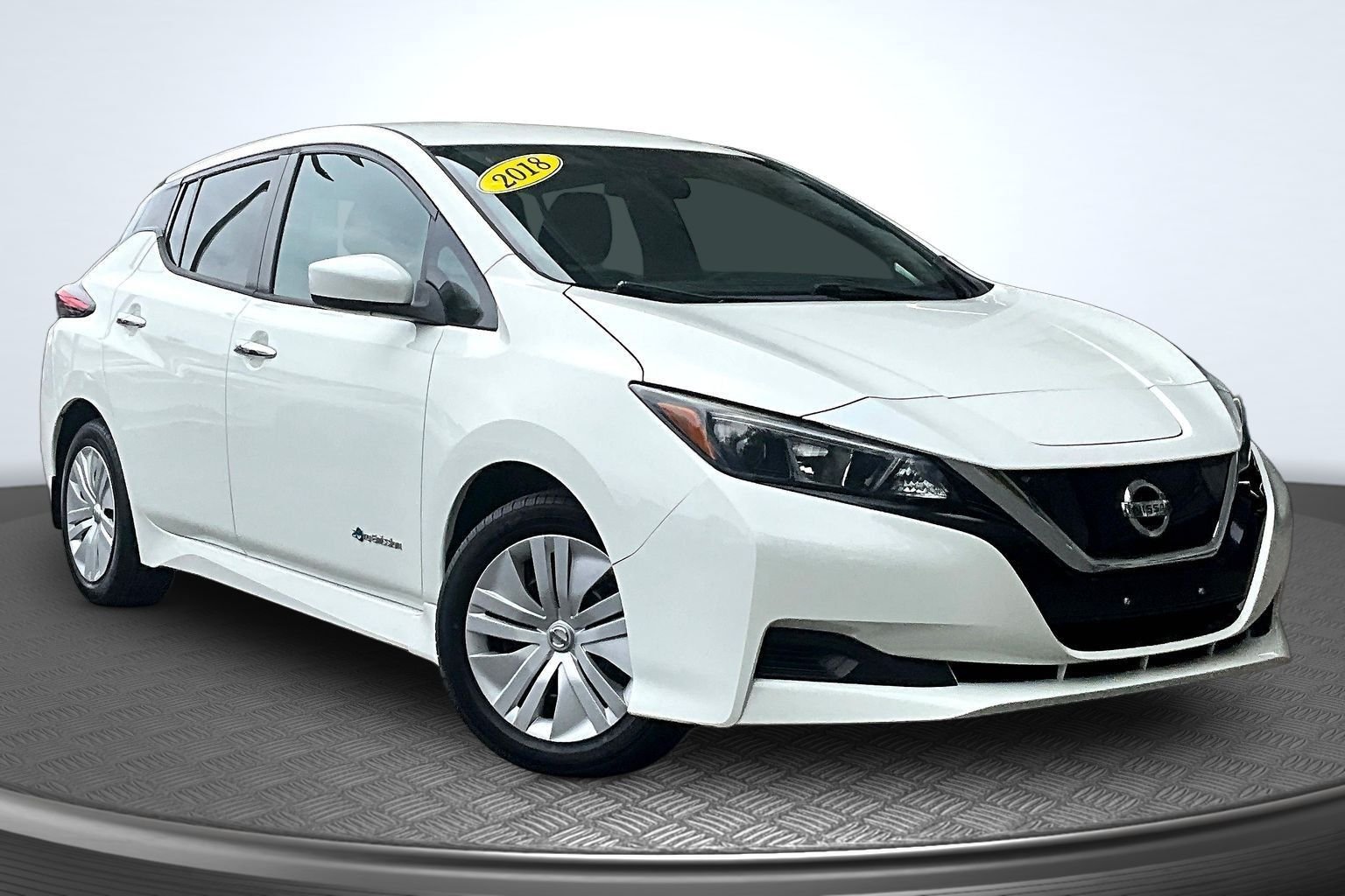 Used 2018 Nissan LEAF S with VIN 1N4AZ1CP5JC301913 for sale in Baltimore, MD