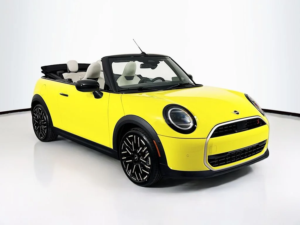New 2026 Sunny Side Yellow MINI Signature Plus image 3
