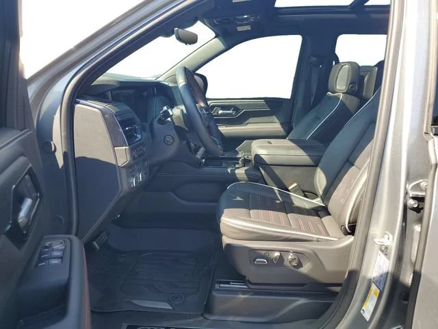 Used 2026 Sterling Metallic GMC AT4 Ultimate image 9