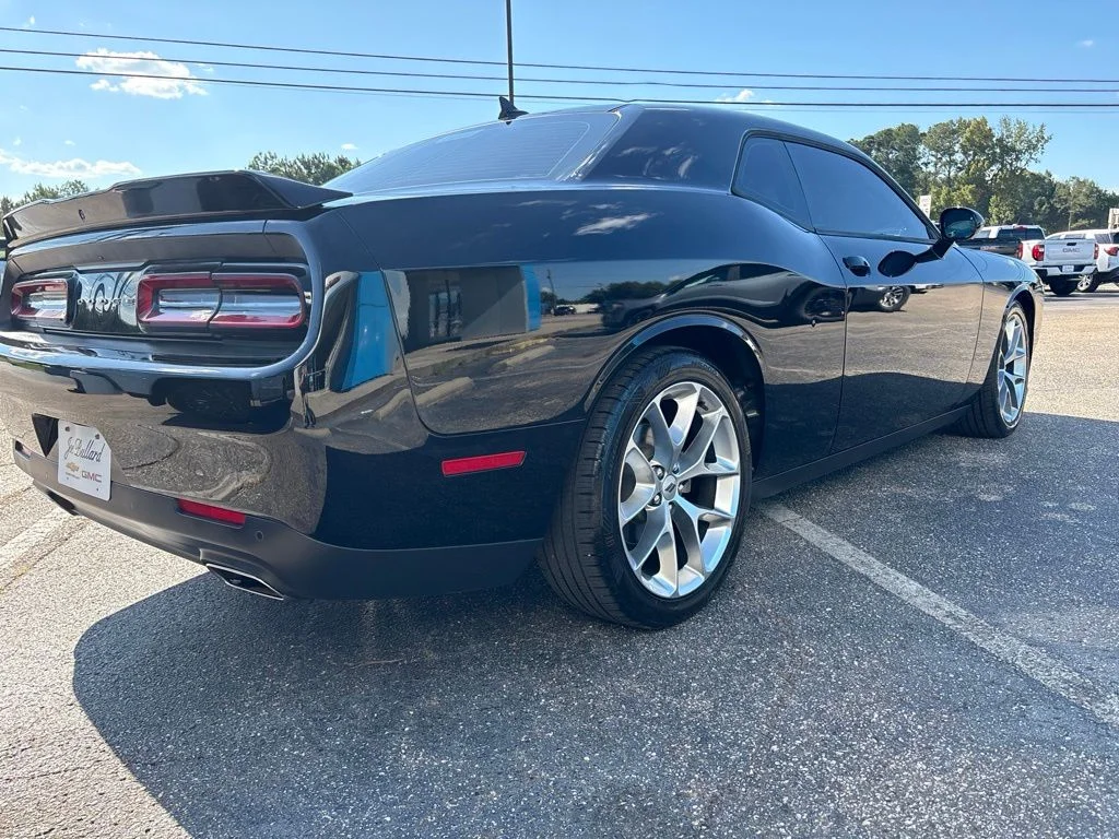Used 2021 Pitch Black Clearcoat Dodge GT image 5