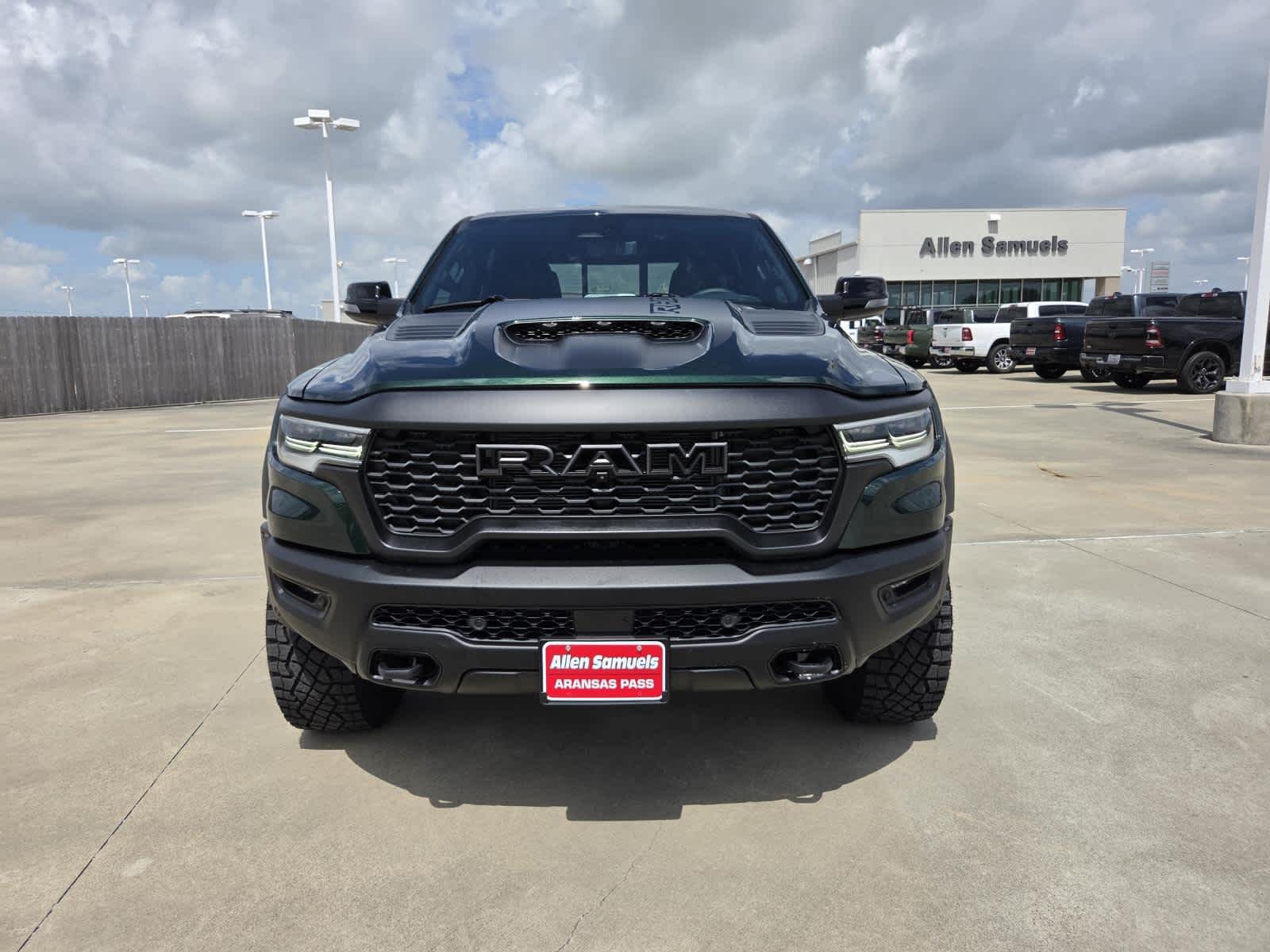 New 2026 Serrano Green Metallic Ram RHO image 8