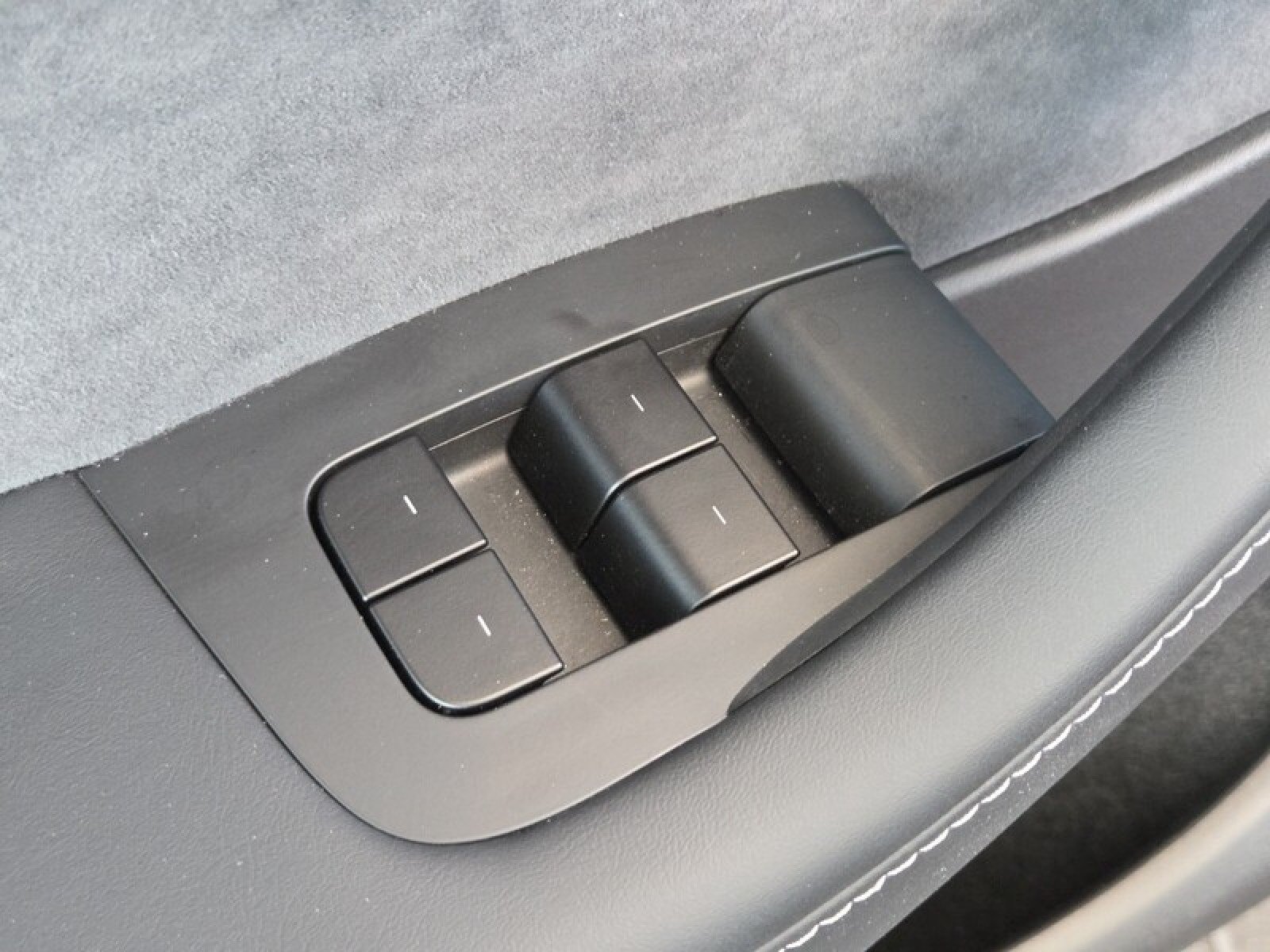 Used 2025 RED Tesla Long Range image 24