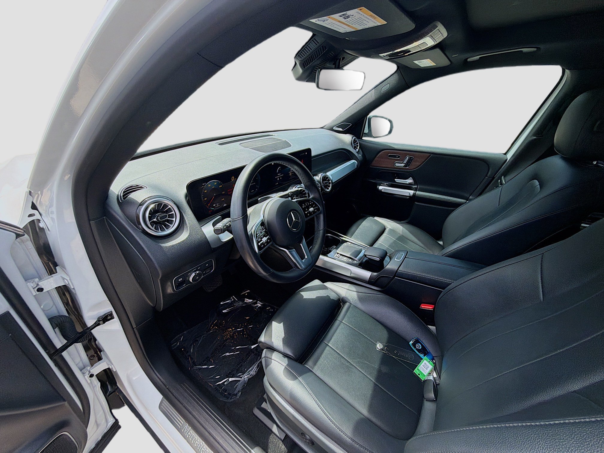 Used 2023 White Mercedes-Benz EQB 300 image 7