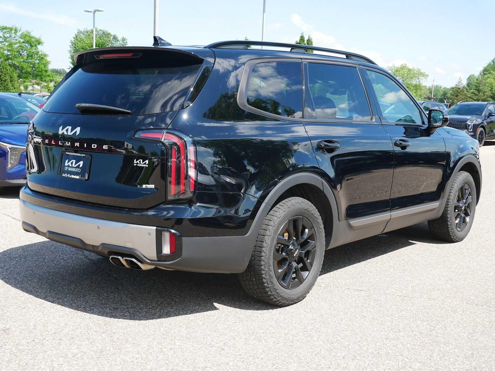Used 2023 BLACK Kia SX Prestige X-Pro image 4
