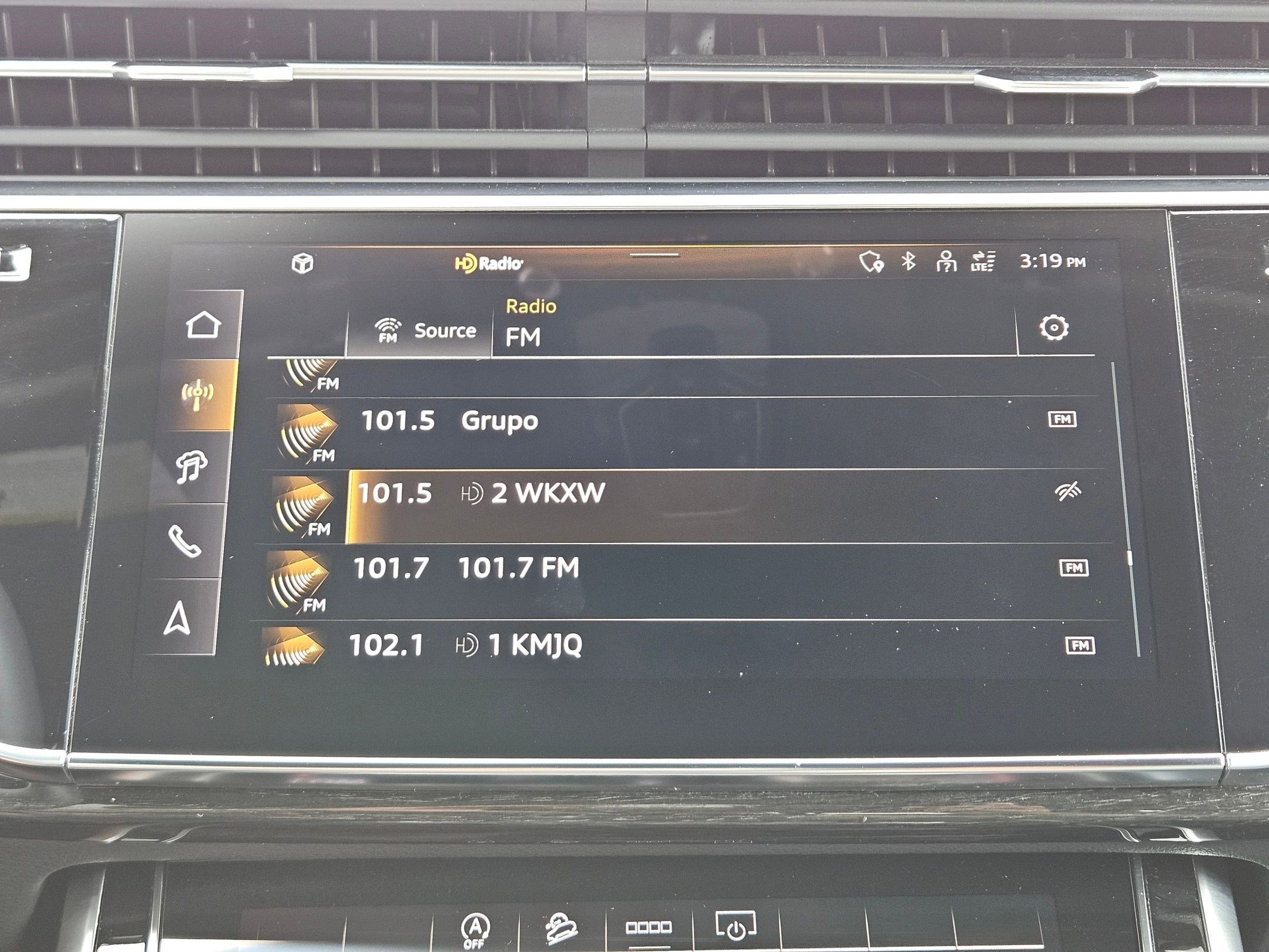 Certified Used 2025 Carrara White Audi 55 Premium Plus image 21