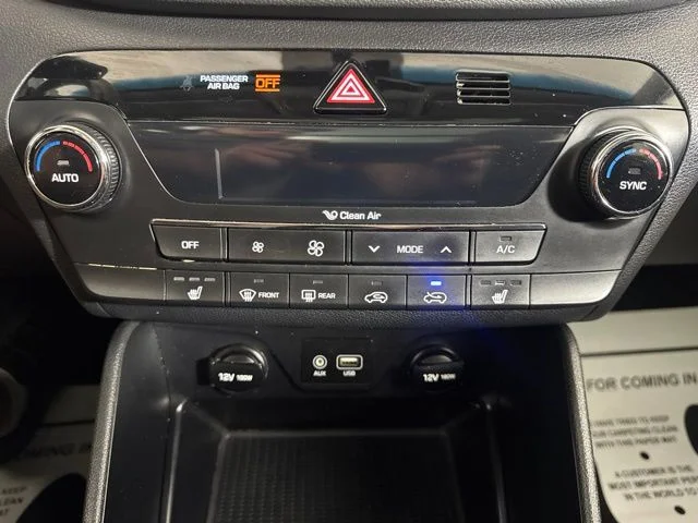 Used 2018 Gray Hyundai Value image 15