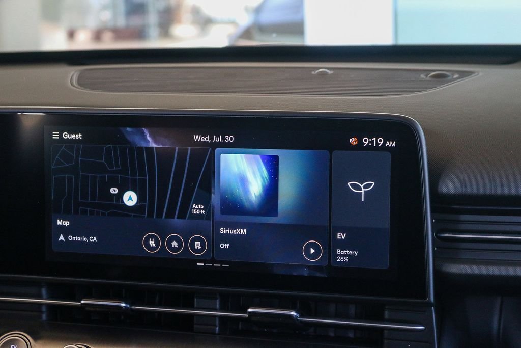 2025 Hyundai Kona EV SEL - Photo 14