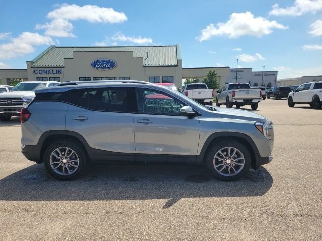 Used 2024 Silver GMC SLT image 22