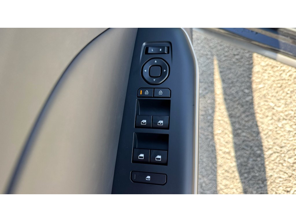 New 2026 Interstellar Gray Kia GT-Line image 24