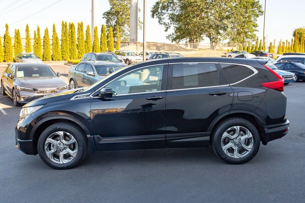 Certified Used 2018 Crystal Black Pearl Honda AWD EX-L image 8