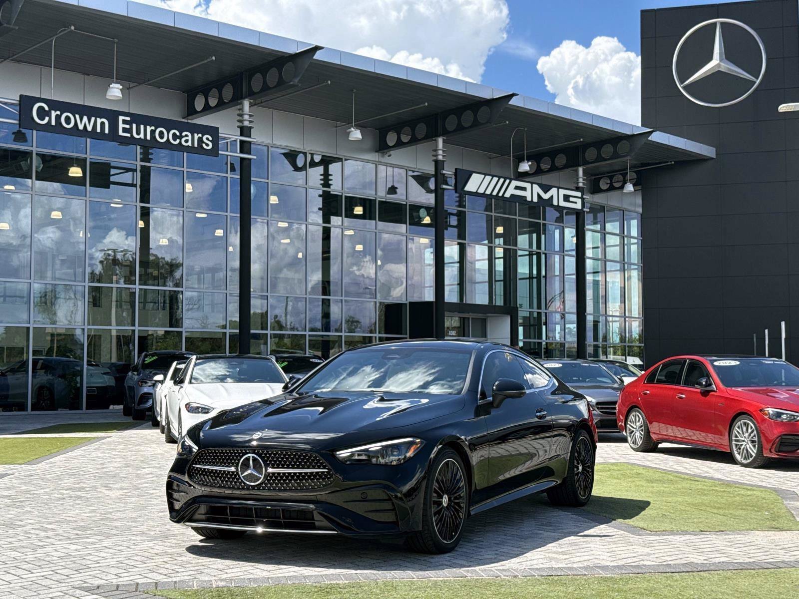 New 2027 Black Mercedes-Benz 300 4MATIC® Coupe image 1
