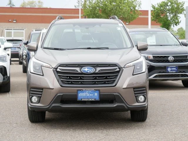 Used 2023 Subaru Forester Limited with VIN JF2SKANC3PH440593 for sale in Inver Grove Heights, Minnesota