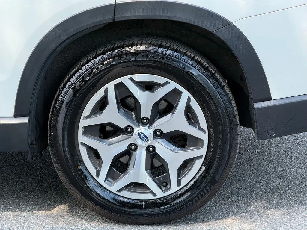 Used 2024 White Subaru Premium image 7