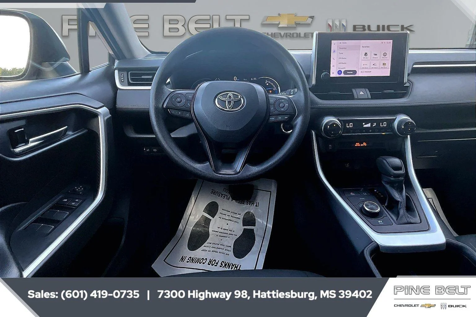Used 2024 Silver Sky Metallic Toyota Hybrid XLE image 5