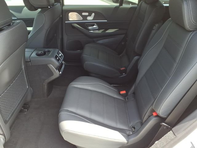 New 2026 White Mercedes-Benz GLS 450 image 17