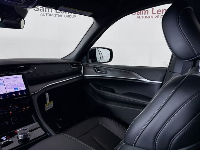 2025 Jeep Grand Cherokee Limited - Photo 23