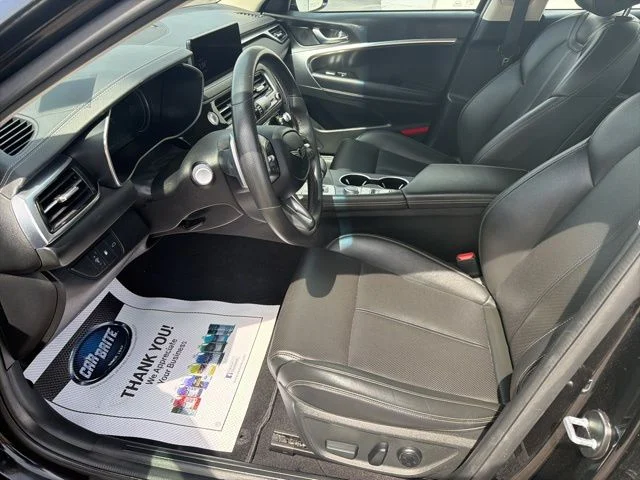 Used 2025 Black Genesis 2.5T image 19