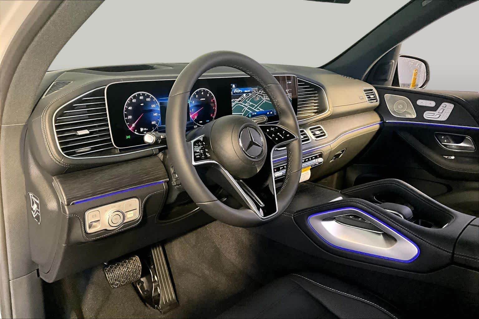 New 2026 MANUFAKTUR Alpine Grey Mercedes-Benz GLE 450 image 9