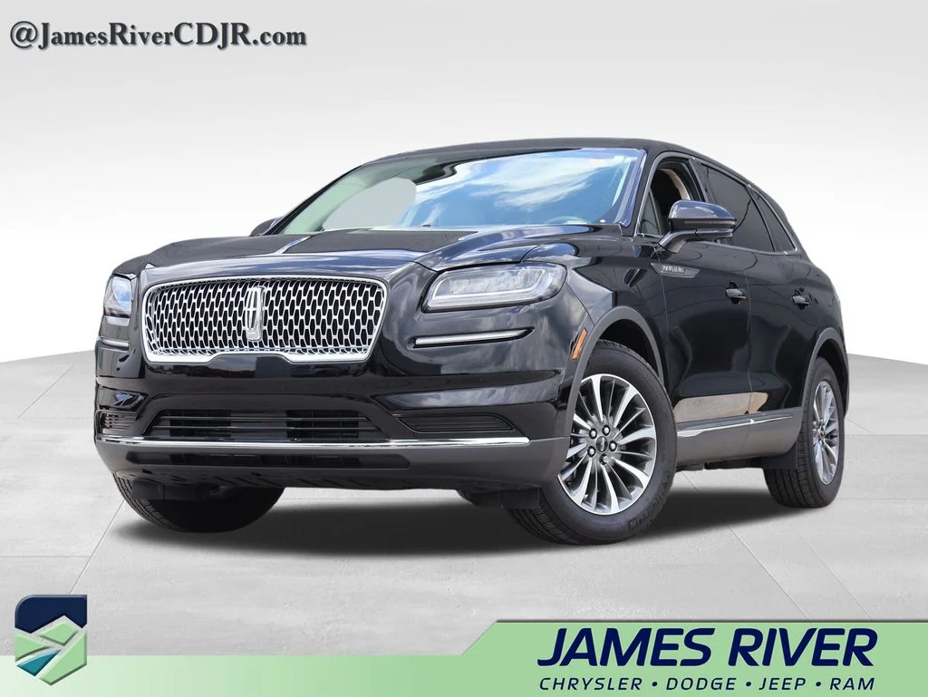 2023 Lincoln Nautilus FWD's photo