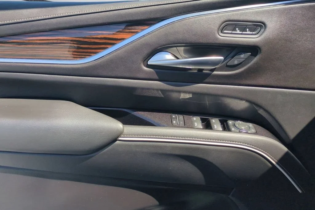 Used 2023 BLACK RAVEN Cadillac RWD Luxury image 25