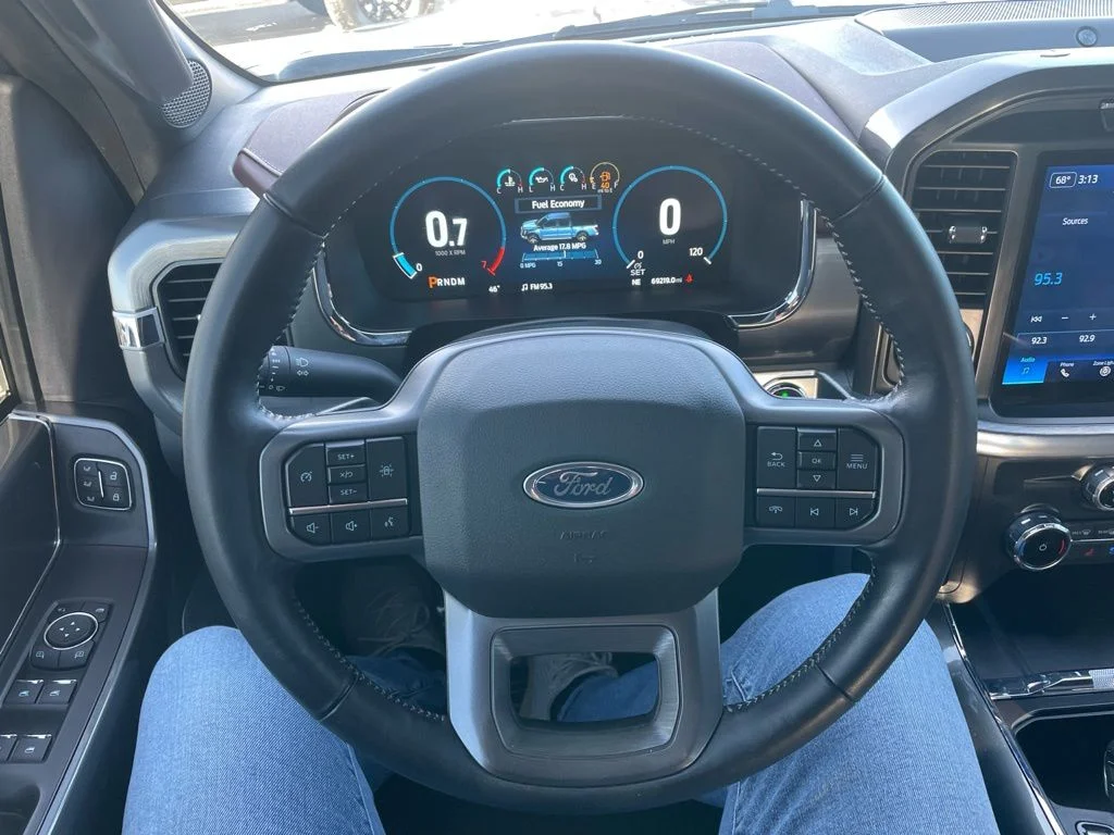 2022 Ford F-150 Lariat - Photo 26
