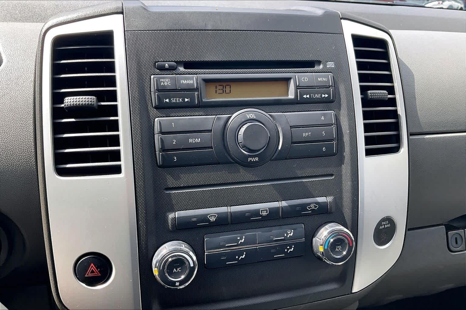 Used 2011 Silver Lightning Nissan S image 33