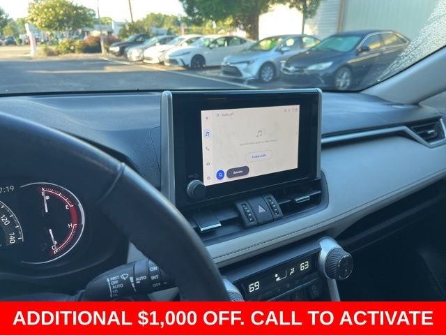 Used 2023  Toyota XLE Premium image 24