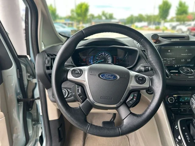 Used 2014 White Ford SEL image 15