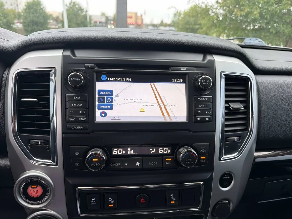 Used 2018 White Nissan SV image 23