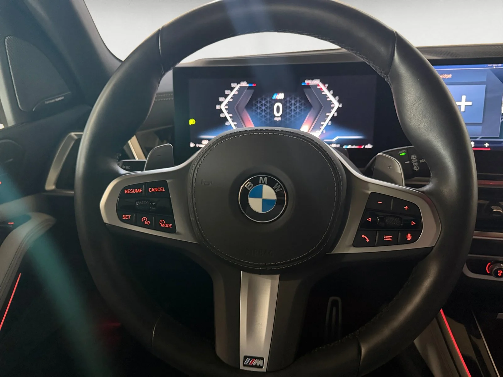 Used 2026 Alpine White BMW xDrive40i image 11
