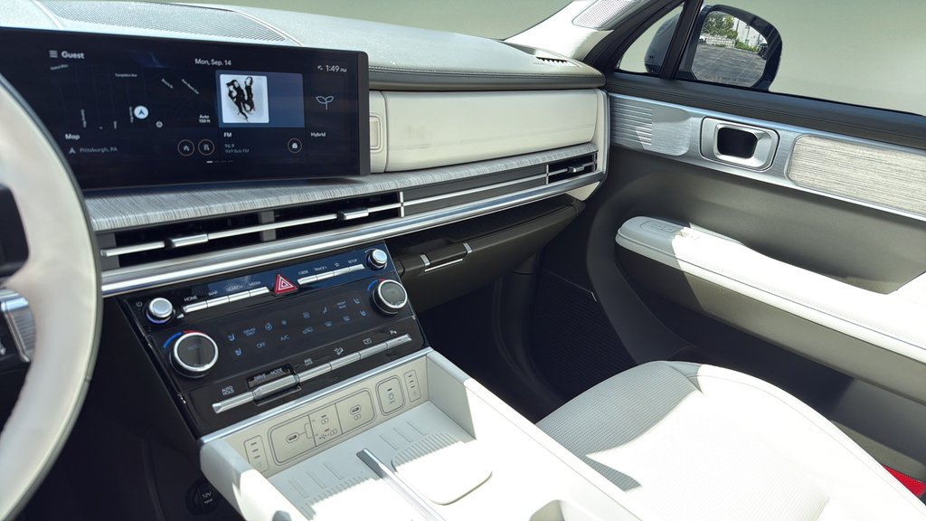 Used 2025 Ecotronic Gray Ma Hyundai Calligraphy image 38