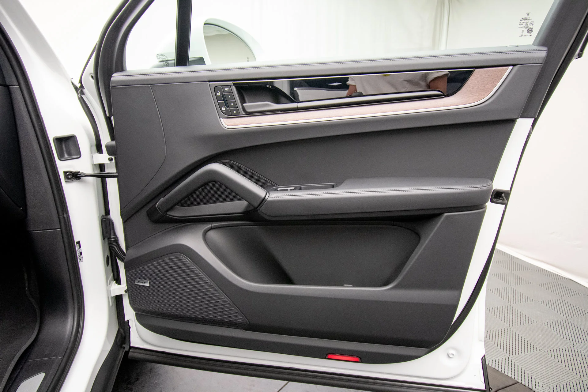 Used 2025 White Porsche S image 30