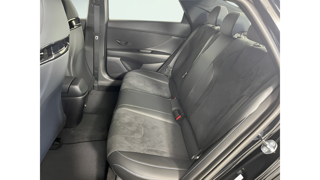 New 2026 Black Hyundai Base image 10