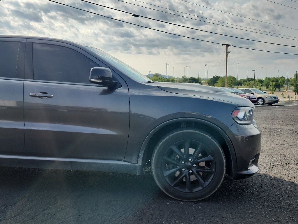 Used 2018 Granite Clearcoat Dodge R/T image 4