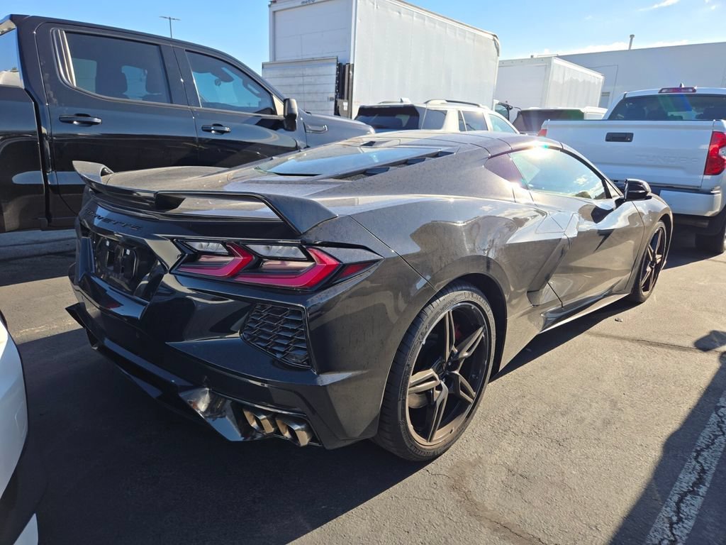 Used 2021 BLACK Chevrolet 3LT image 4
