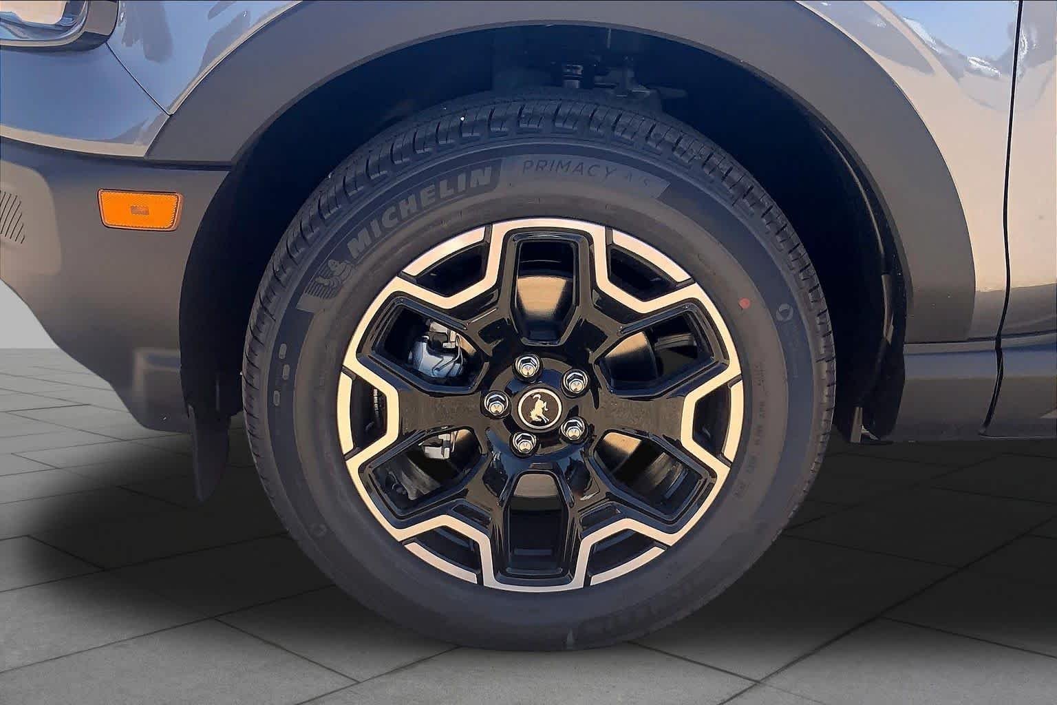 New 2026 Carbonized Gray Metallic Ford Outer Banks® image 11