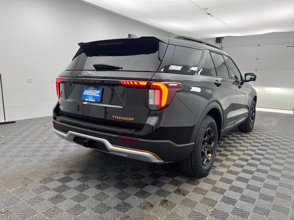 New 2026 Black Ford Tremor image 9