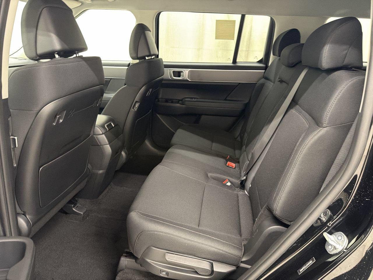 New 2027 Phantom Black Hyundai SE AWD image 18