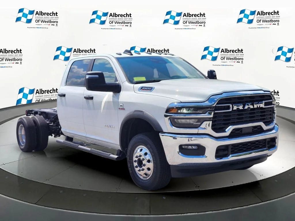 New 2026 Bright White Clearcoat RAM Tradesman image 7