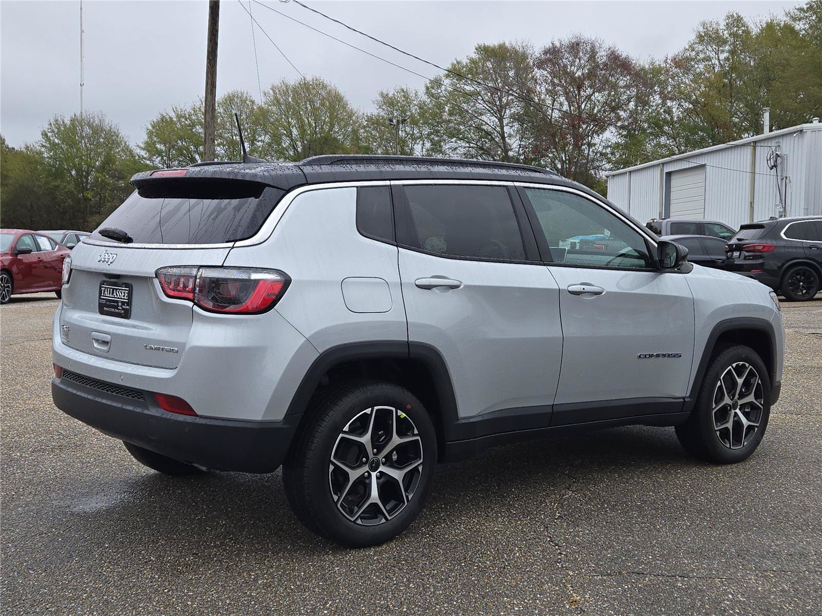 New 2026 Silver Zynith Metallic Clearcoat Jeep Limited image 6
