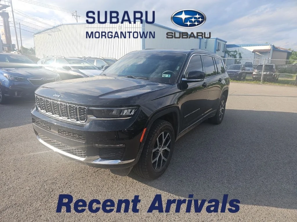 Used 2023 Black Jeep Limited image 1