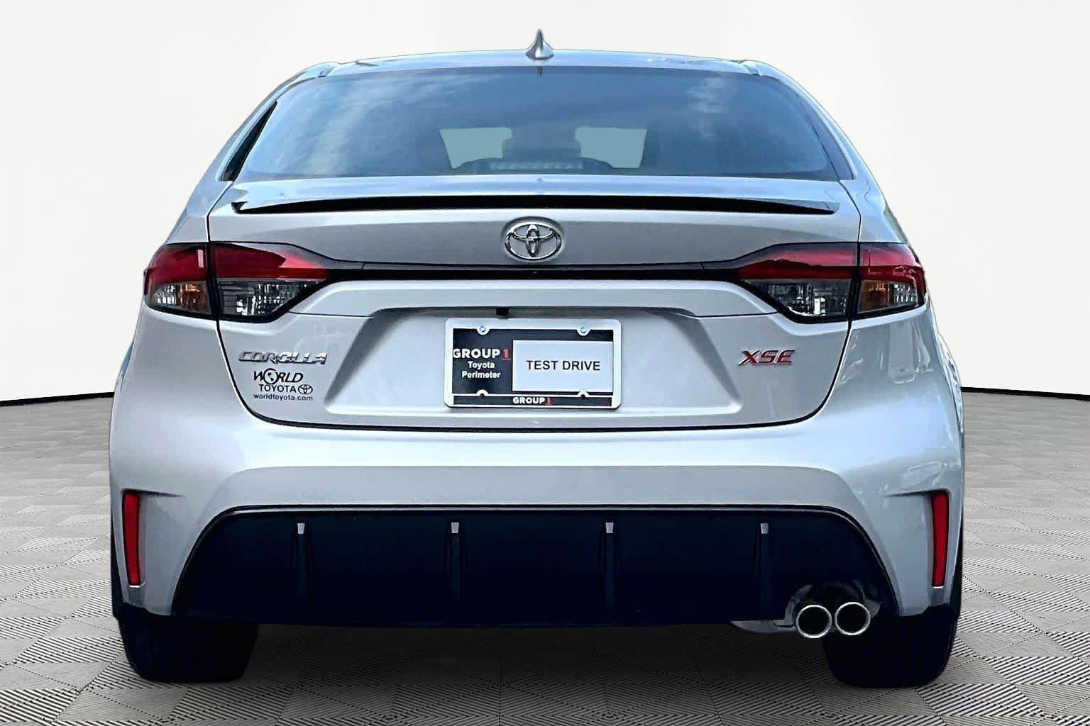 Used 2025 Classic Silver Metallic Toyota XSE image 5