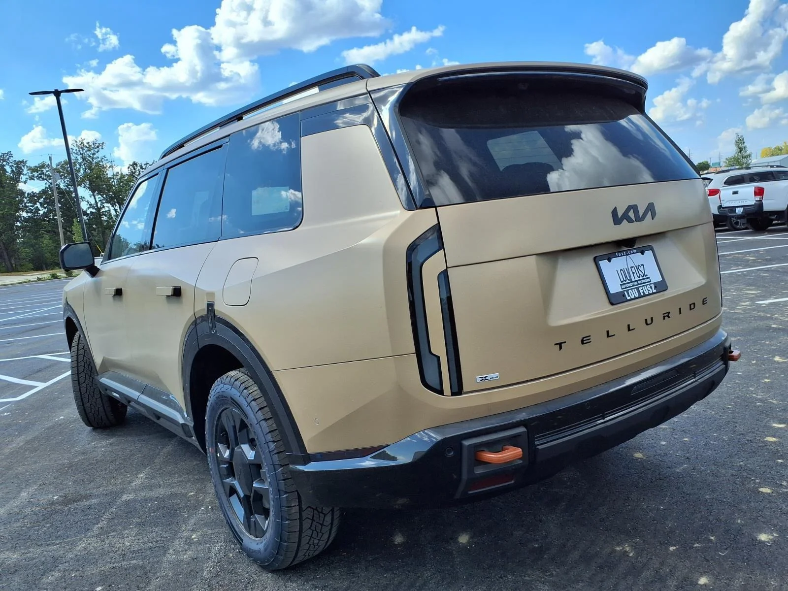 New 2027 Terrain Brown Matte Kia X-Pro SX Prestige image 18