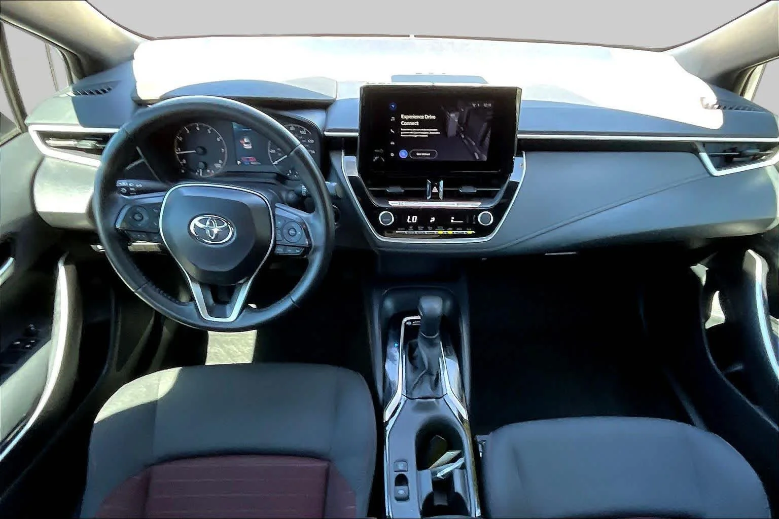 Used 2025 Classic Silver Metallic Toyota SE image 15